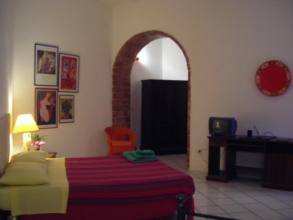 Carolei B&B Ixia الغرفة الصورة